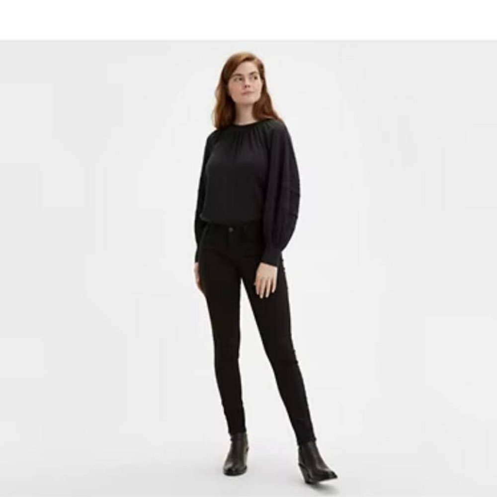 Levis Super Skinny 710 black jeans